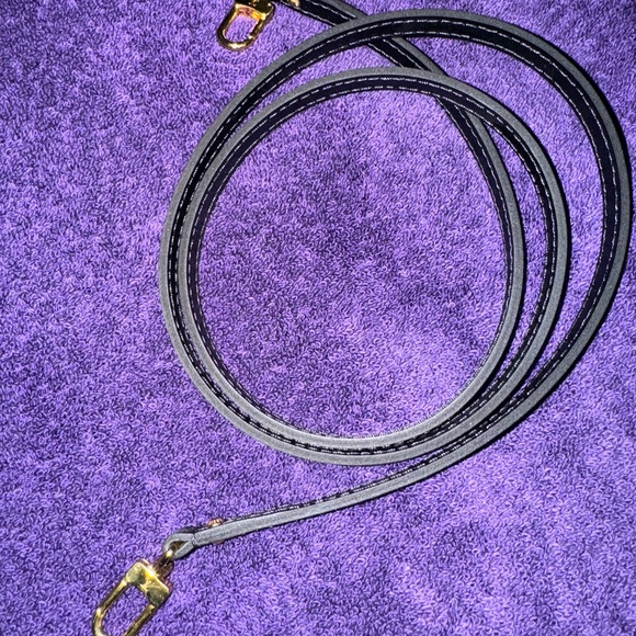 Alma Bb World Tour Edition - Picture 10 of 12